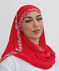 hijab rouge