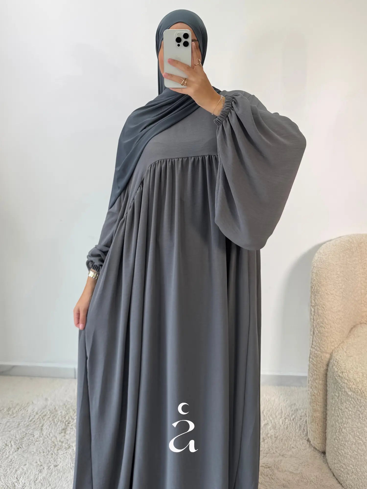 abaya grise