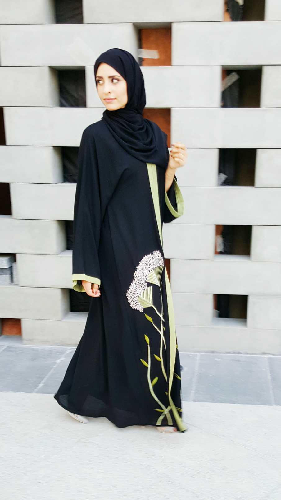 abaya broderie